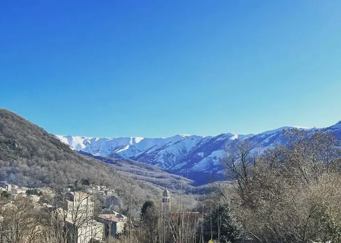 Maisonnette Typique De Village Bastelica